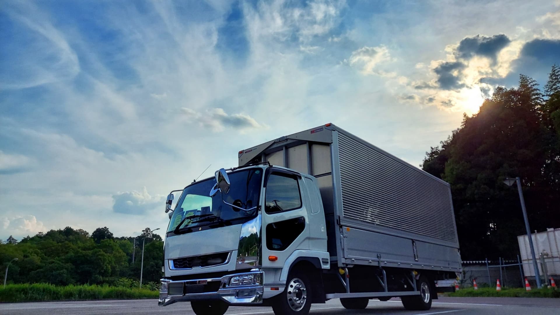 一般貨物輸送サービス